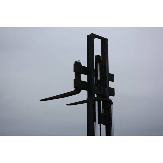 1997 Clark 30S-44906117