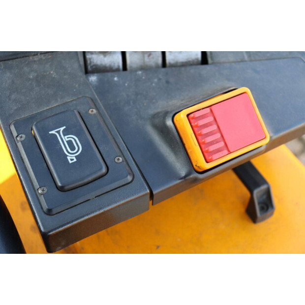 1998 Jungheinrich EFG 290ZT-44906142