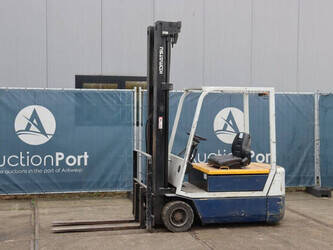 Image de ENGINS DE LEVAGE 1998 Komatsu FB20M-2E