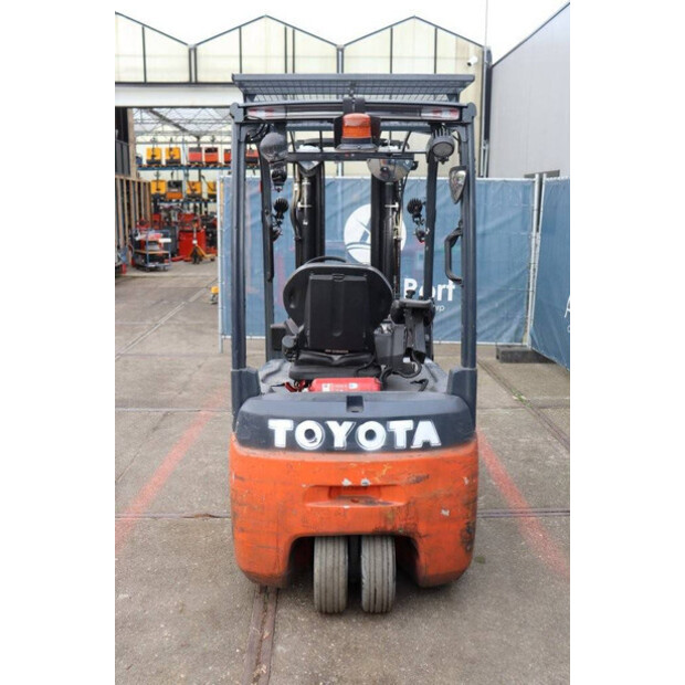 2021 تويوتا 8FBE18T-44906635