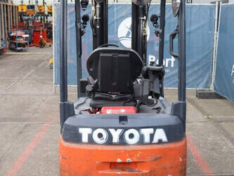 2021-toyota-8fbe18t-1404439-44906635