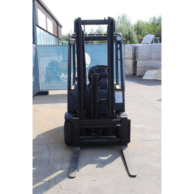 2001 جنجهينريتش EFG V 18-44906955