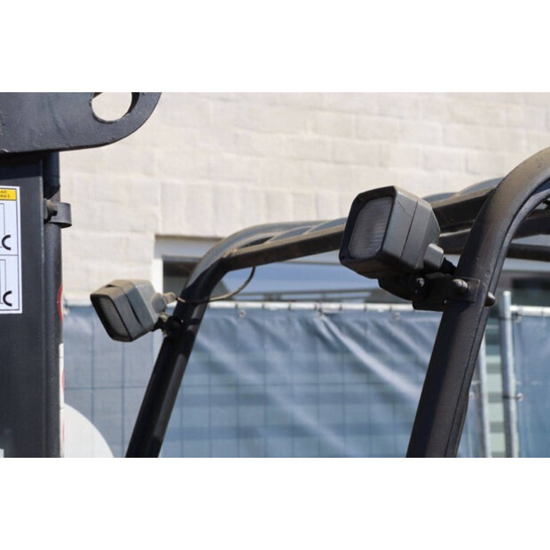 2001 جنجهينريتش EFG V 18-44906960