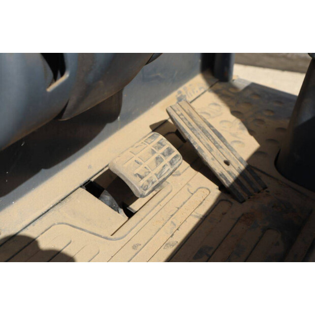 2001 جنجهينريتش Model 18-44907011