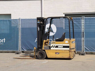 caterpillar-vmax-f30-1404451-44907068