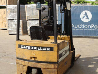 caterpillar-vmax-f30-1404451-44907071