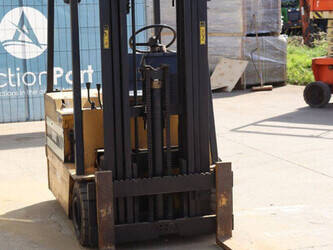 caterpillar-vmax-f30-1404451-44907072