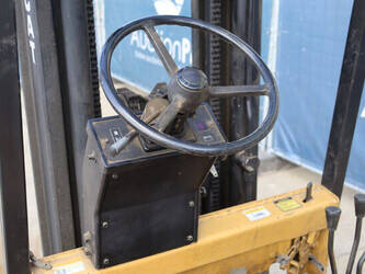 caterpillar-vmax-f30-1404451-44907087