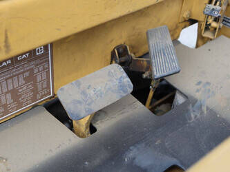 caterpillar-vmax-f30-1404451-44907089