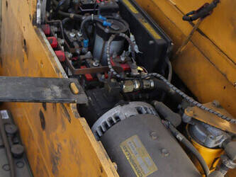 caterpillar-vmax-f30-1404451-44907096