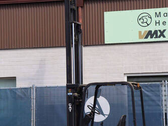 caterpillar-vmax-f30-1404451-44907100