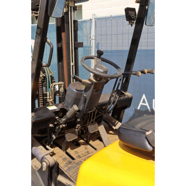 2017 VMAX CPQYD25-44907127