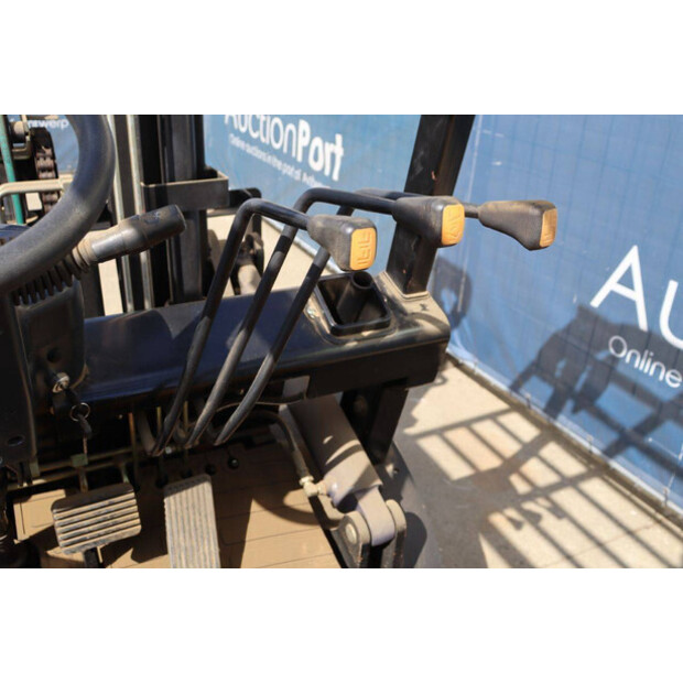 2017 VMAX CPQYD25-44907132