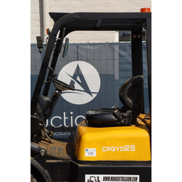 2017 VMAX CPQYD25-44907141