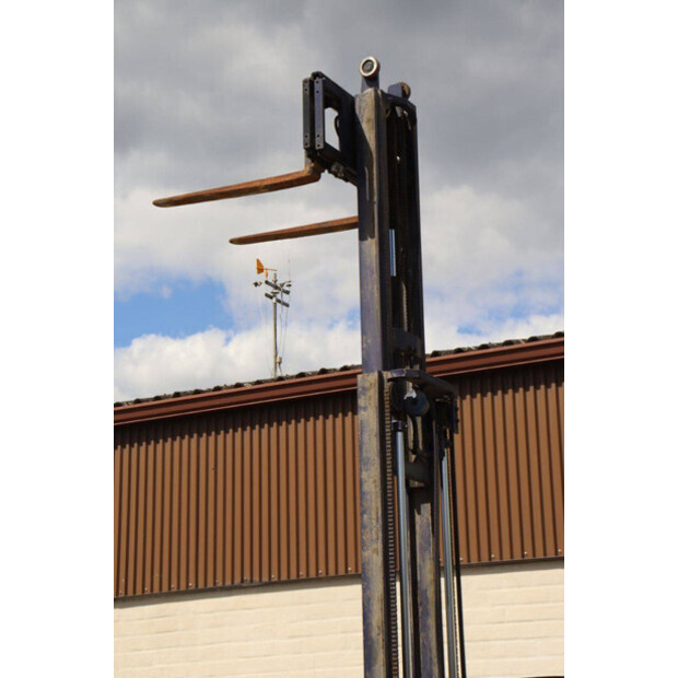 2000 Komatsu FB25EX-8-44907292