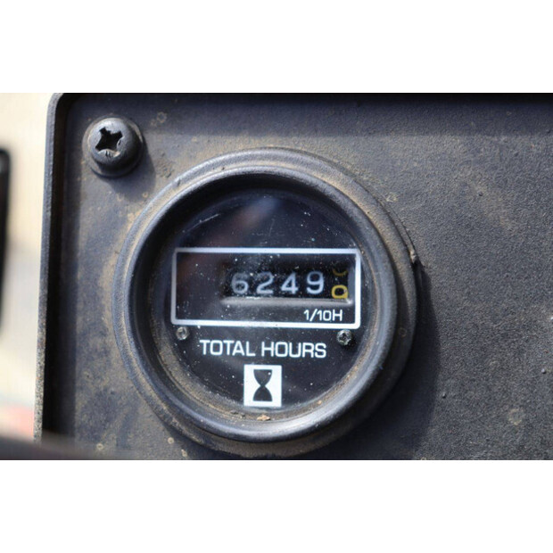 NISSAN Datsun 15 NA0YL15U-44907357