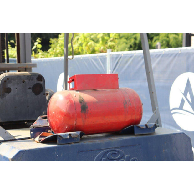 1977 ليندي H40T-44907381