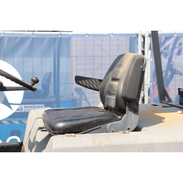 1977 ليندي H40T-44907385