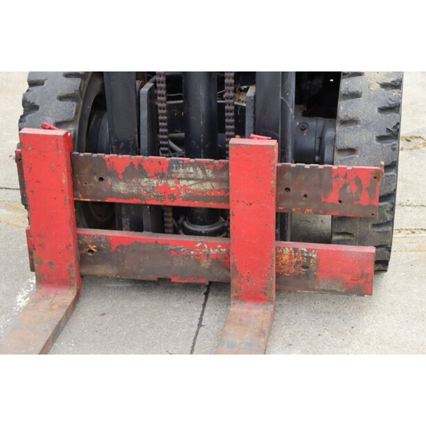 Clark C 500 - Y 50-44907715