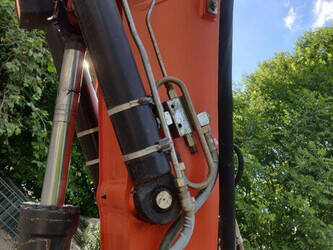 2004-schaeff-23-m-705m-1404470-44907753