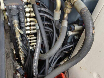 2004-schaeff-23-m-705m-1404470-44907782