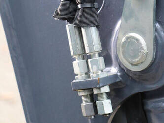 2020-eurotrac-he18-1404472-44907840