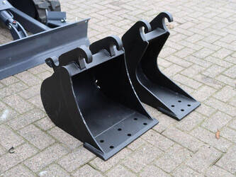 2020-eurotrac-he18-1404472-44907875