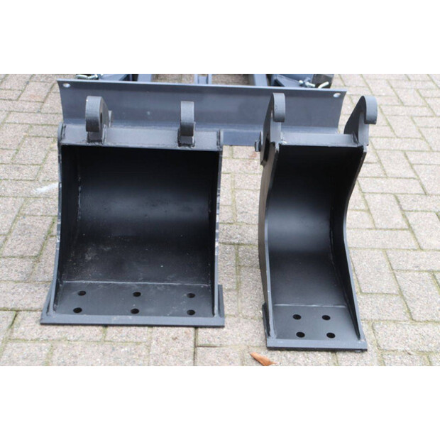 2020 Eurotrac HE18-44907876