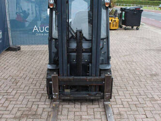 2015-linde-e25-01-1404478-44908118