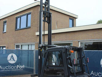 2015-linde-e25-01-1404478-44908141