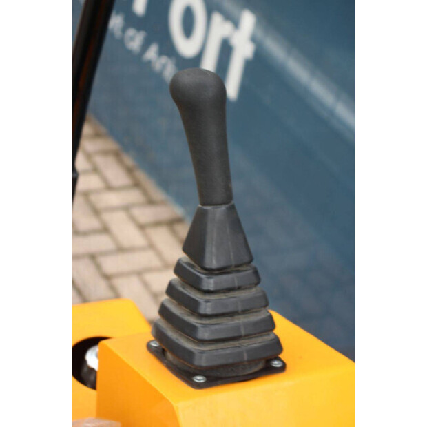 2025 Captok CK15-44908171