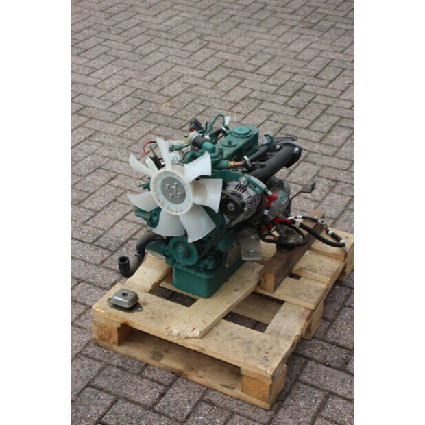 2022 كوبوتا D0.9A-EF08-44908393