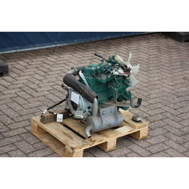 2022 كوبوتا D0.9A-EF08-44908396