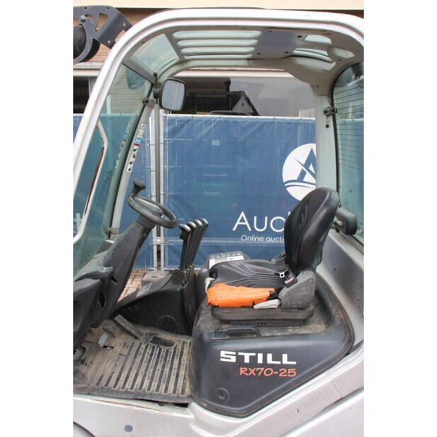 Still RX70-25-44908427