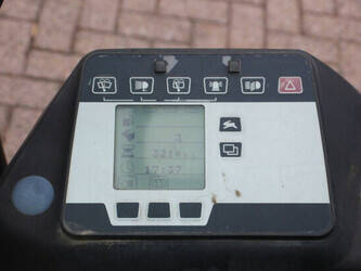 still-rx70-25-1404488-44908432