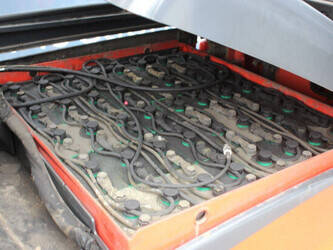 2017-linde-e30hl-01-600-1404489-44908460