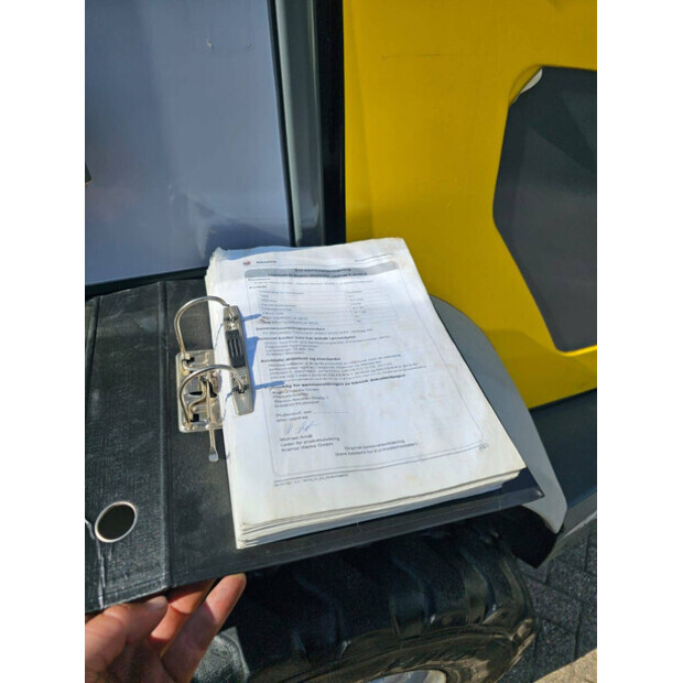 2017 كرامر 357-44908536