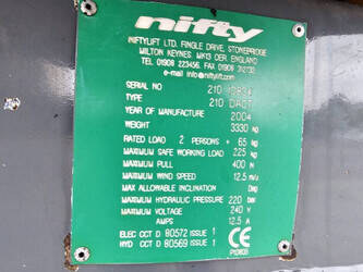 2004-niftylift-210-1404494-44908572