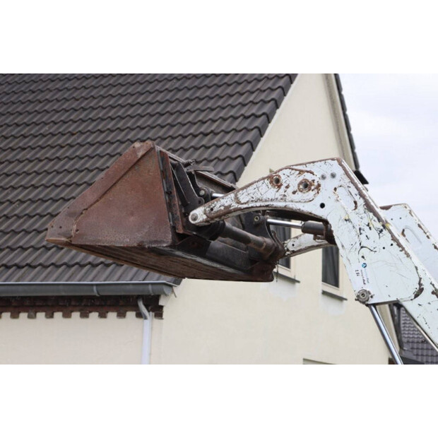 2016 BOBCAT S100-44908632