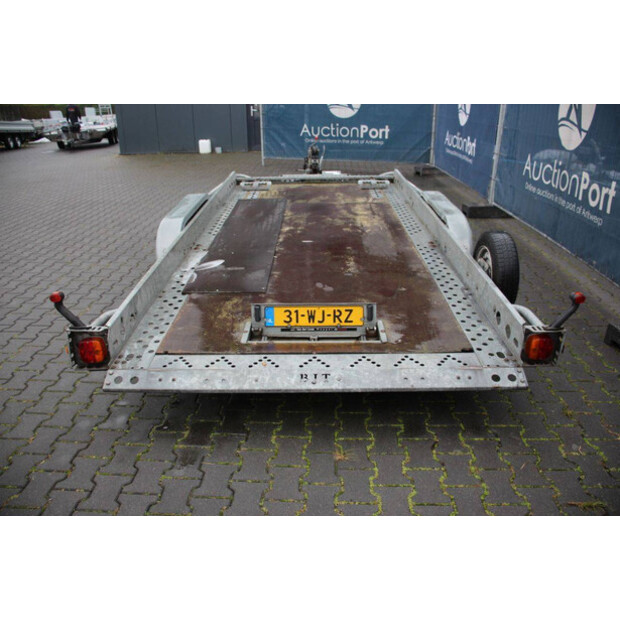 2012 بريان جيمس AJ96ATU-44908732