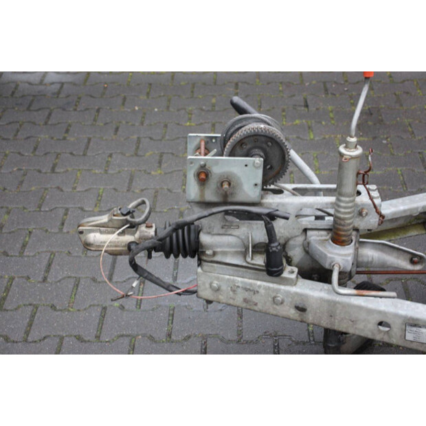 2012 بريان جيمس AJ96ATU-44908738