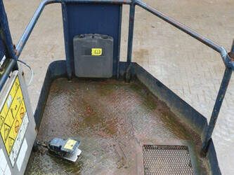 2001-aichi-rz150-1404507-44908862