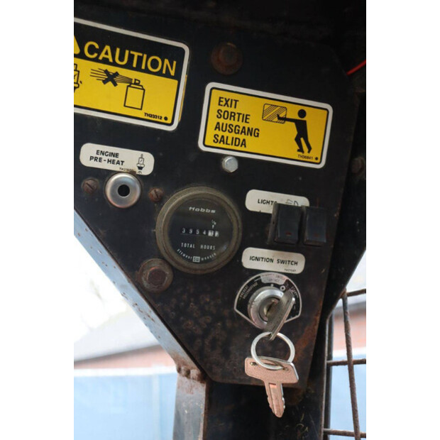 توماس 233 HD-44908938