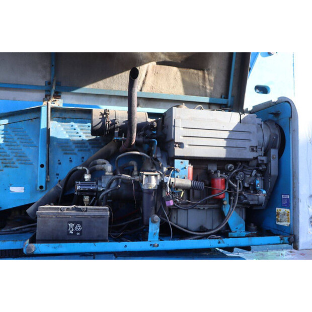 2000 جيني S-65-44909219