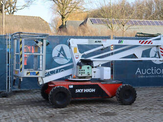 صورة ل 1992 SKYHIGH ST1000