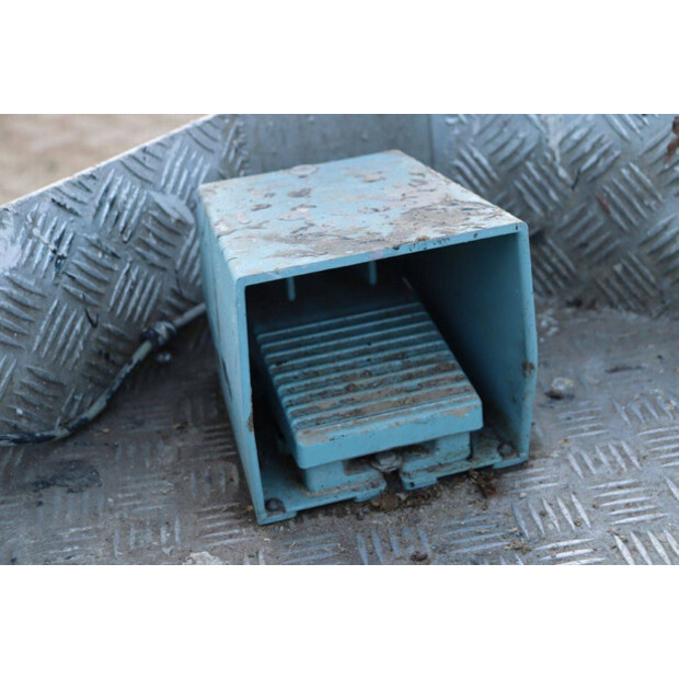 1992 SKYHIGH ST1000-44909400