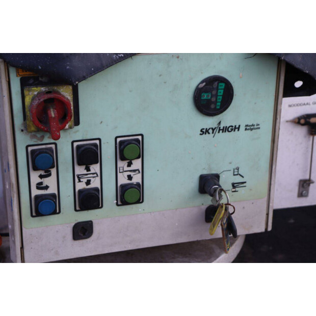 1992 SKYHIGH ST1000-44909403