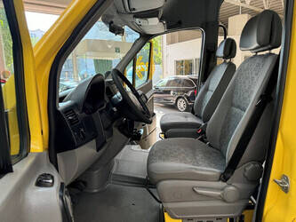 2010-volkswagen-crafter-tdi-44909453