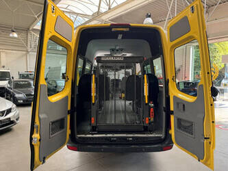 2010-volkswagen-crafter-tdi-44909458