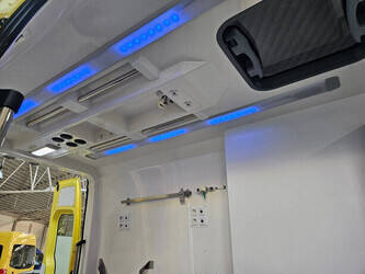 2018-mercedes-benz-sprinter-1404528-44909511